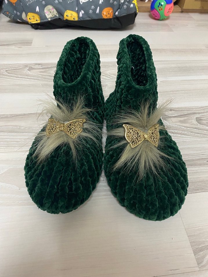 Yeşil Örgü Kadın Ev botu - Görsel 2