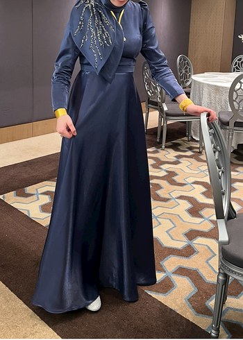 Mavi Uzun Kollu Drapeli Kadın Abiye Elbise - Görsel 2