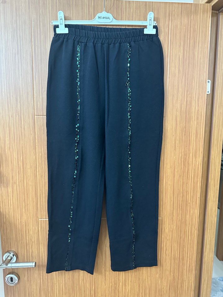 Drapeli Siyah pullu Desenli Uzun Tunikve pantolon - Görsel 3