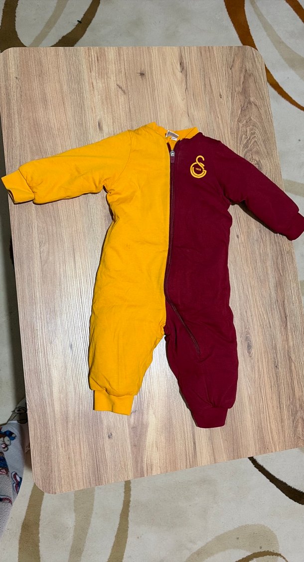 Bebek Erkek Renkli Bordo-Sarı Tulum - Görsel 2