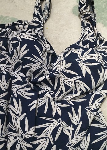 Desenli Mini Kısa Kollu Kadın Mayo Takımı - Görsel 3