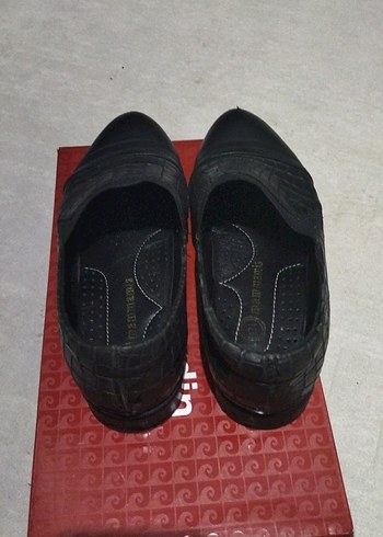 Kadın Siyah Dolgu Topuklu Klasik Ayakkabı - Görsel 3