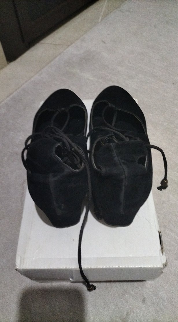 Kadın Siyah Süet Tokalı Blok Topuklu Ayakkabı - Görsel 3