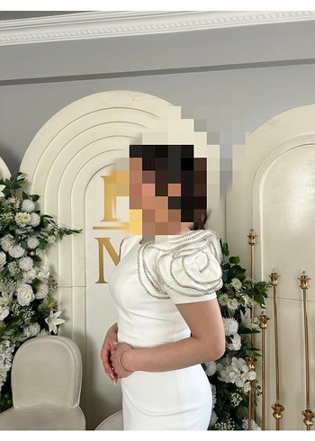 Beyaz nişan elbisesi - Görsel 2