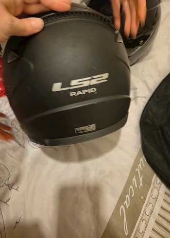 LS2 SiyahMotosiklet Kaskı ve ekipman - Görsel 3