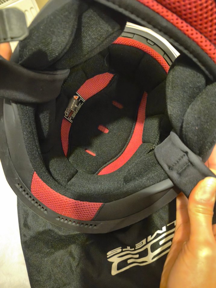 LS2 SiyahMotosiklet Kaskı ve ekipman - Görsel 4