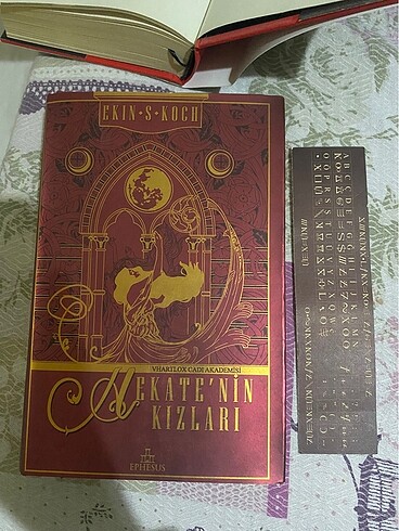 Hekate?nin kızları ciltli kitap
