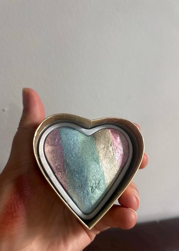 Bej Kalp Şeklinde Makyaj Süngeri - Görsel 4