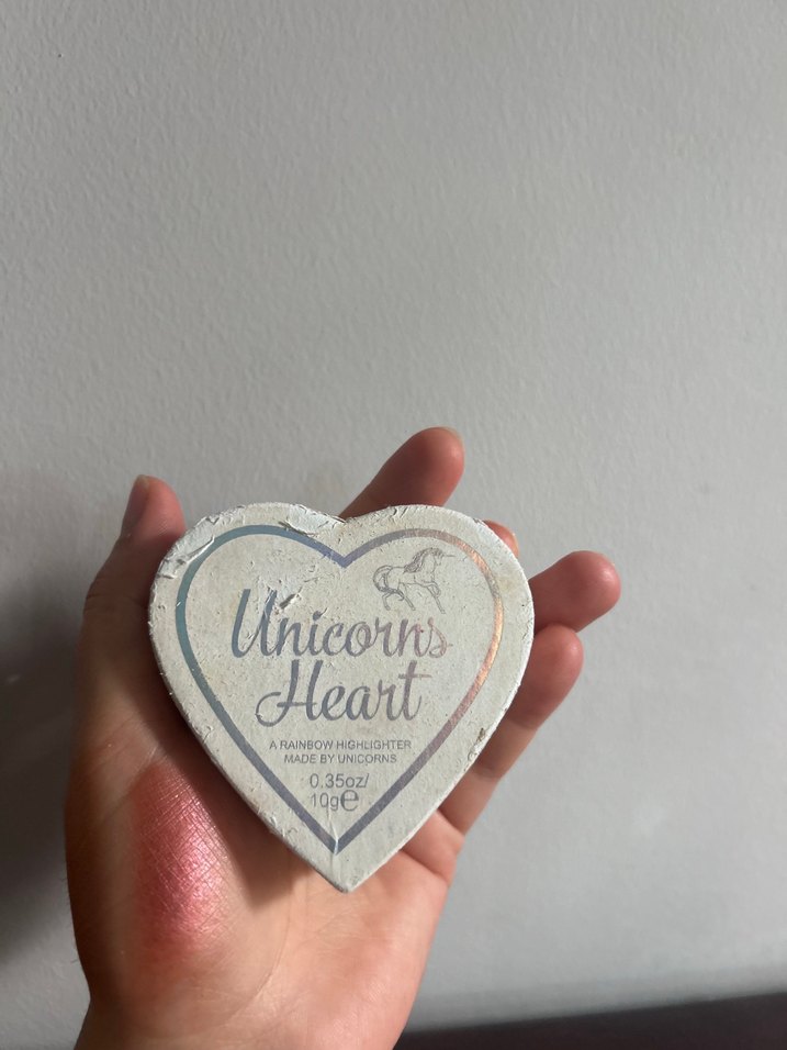 Bej Kalp Şeklinde Makyaj Süngeri - Görsel 2