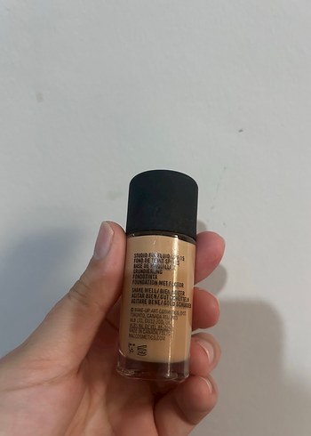  Beden Renk MAC Studio Fix Sıvı Fondöten SPF15 Bej