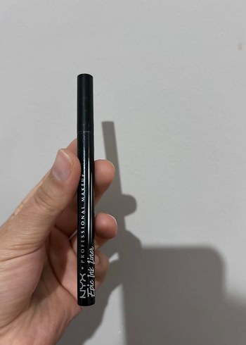  Beden NYX Siyah Profesyonel Eyeliner Kalemi