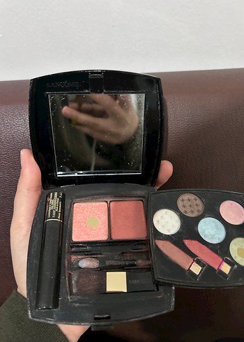  Beden Renk Lancôme Pembe ve Canlı Göz Farı Paleti