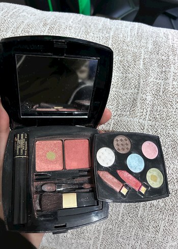 Lancôme Pembe ve Canlı Göz Farı Paleti
