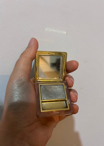 Parlak Altın Pudra este lauder - Görsel 4