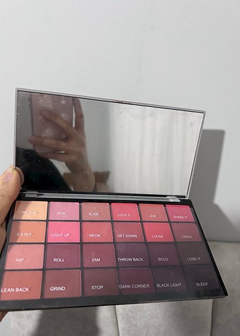 Parlak Bej Revolution Far Paleti - Görsel 6