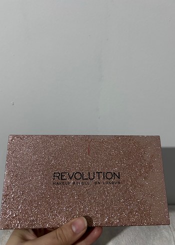 Parlak Bej Revolution Far Paleti - Görsel 3