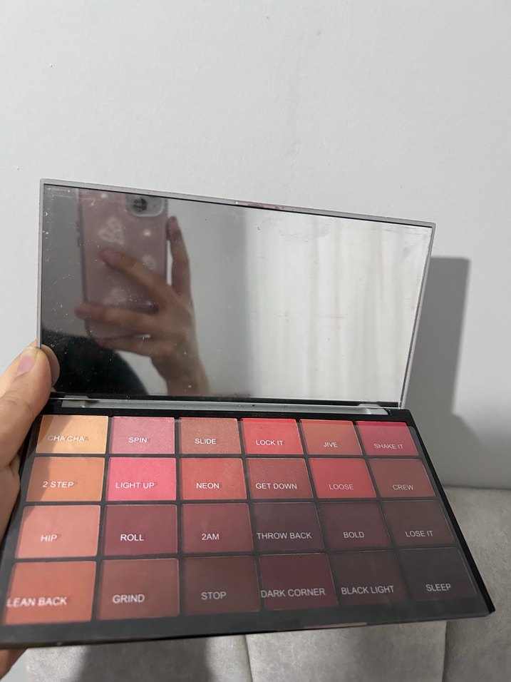 Parlak Bej Revolution Far Paleti - Görsel 5