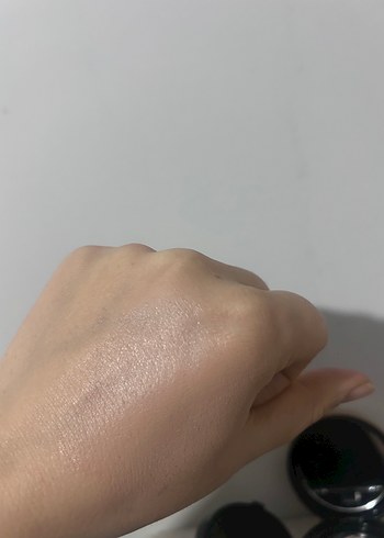 Siyah TEINT IDOLE ULTRA Kapatıcı Pudra - Görsel 5