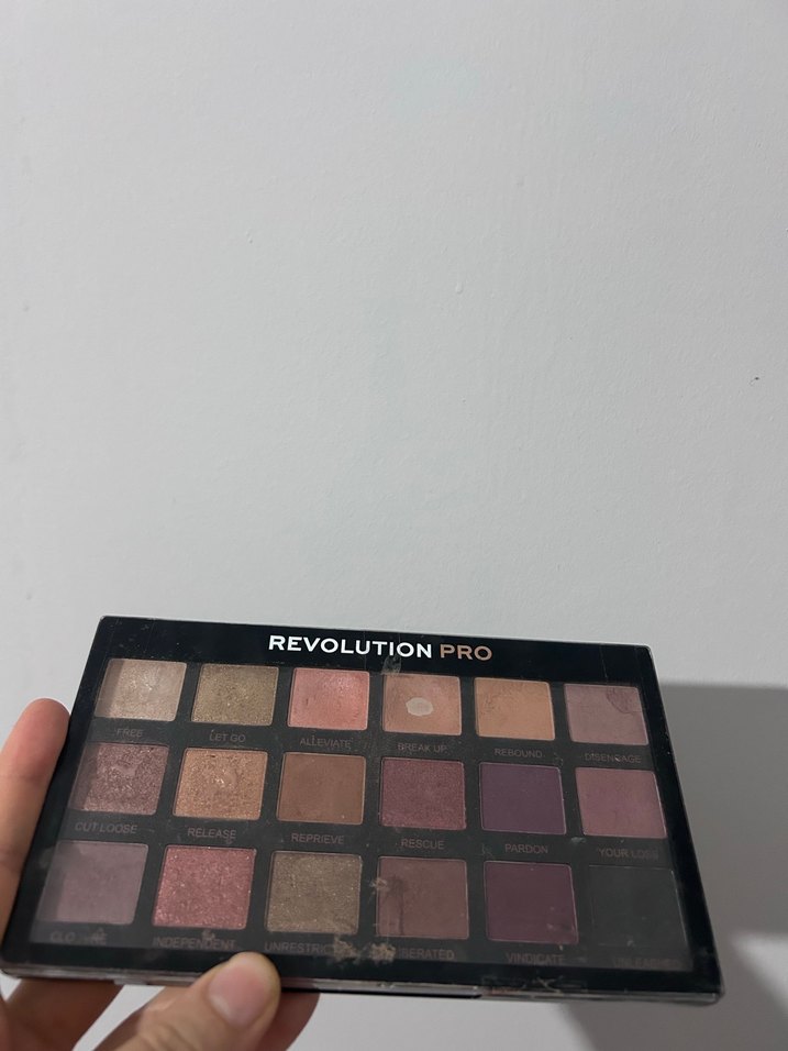 Revolution Pro Göz Farı Paleti - Görsel 2