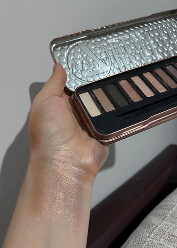 Bej Tonlarda Göz Farı Paleti - Görsel 11