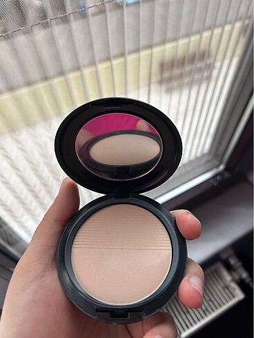 Mac pudra