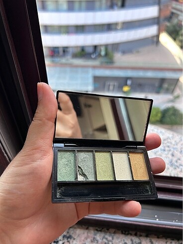 Mac far paleti