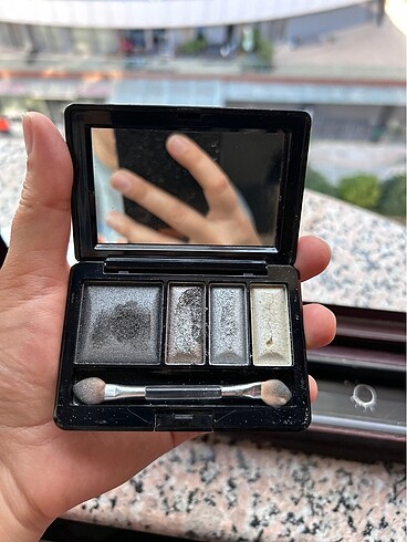 Mac far paleti