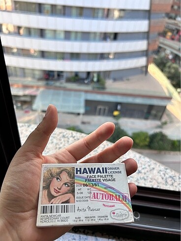 Beden Renk The balm blush ve far