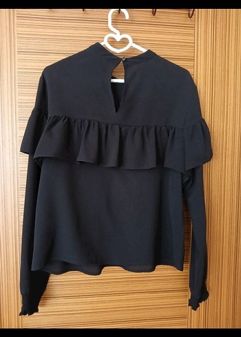 Siyah Fırfırlı Uzun Kollu Bluz - Görsel 2