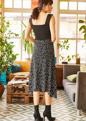 Beli Kemerli Siyah Batik Desenli Midi Etek - Görsel 2