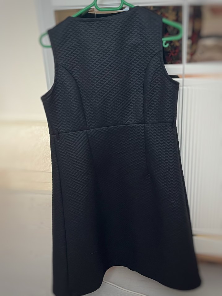 Siyah V Yaka  Kadın Yelek - Görsel 2