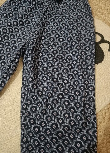 4 Yaş Beden H&M pantolon 3-4 yas