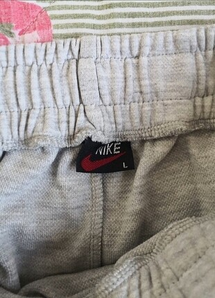 m Beden Orjinal nike şort 
