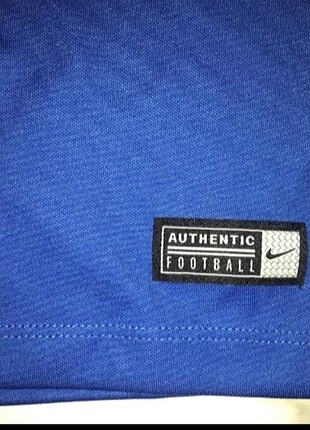 m Beden Orjinal nike antrenman tişörtü 
