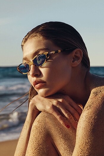 Vogue gigi hadid güneş gözlüğü
