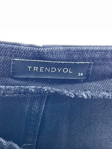 34 Beden çeşitli Renk Trendyol & Milla Mini Şort %70 İndirimli.