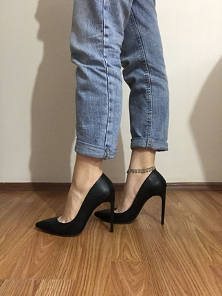 Koton Siyah stiletto