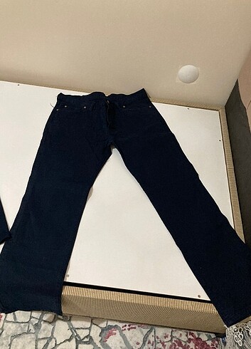 34 BEDEN JEAN ERKEK PANTOLON SIFIR URUN HIC KULLANILMADI