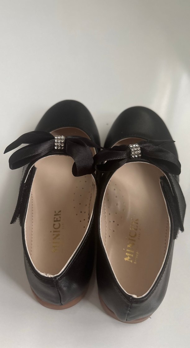 Siyah Fiyonk Detaylı Kız Babet Ayakkabı - Görsel 5