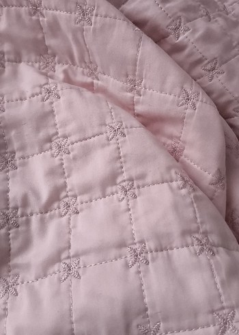 Pembe Nakışlı Çift Kişilik Yatak Örtüsü Seti - Görsel 7