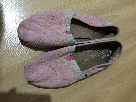 TOMS Ayakkabı