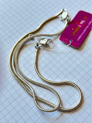 Pandora Pandora snake chain benzeri gümüş renk kolye