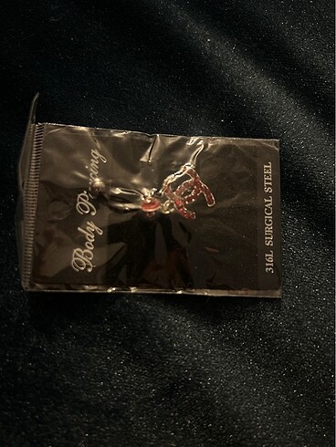 Kiriniz tasli chanel motifli piercing - Görsel 5