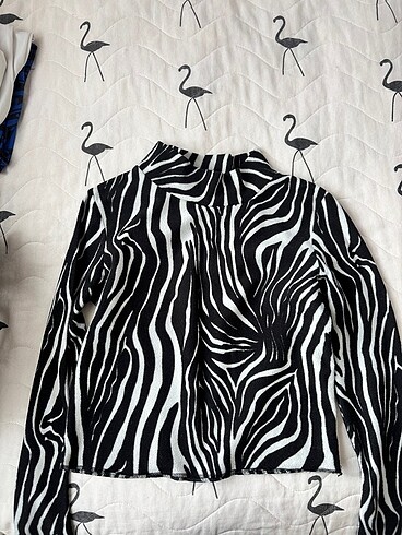 Zebra desenli bluz