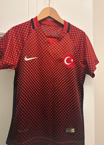 Nike 7 Yaş