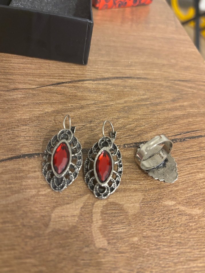 Kırmızı Taşlı Gotik Takı Seti - Görsel 2