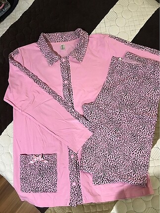 Pembe