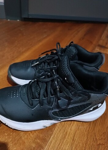 37 Beden Under armour basketbol ayakkabı