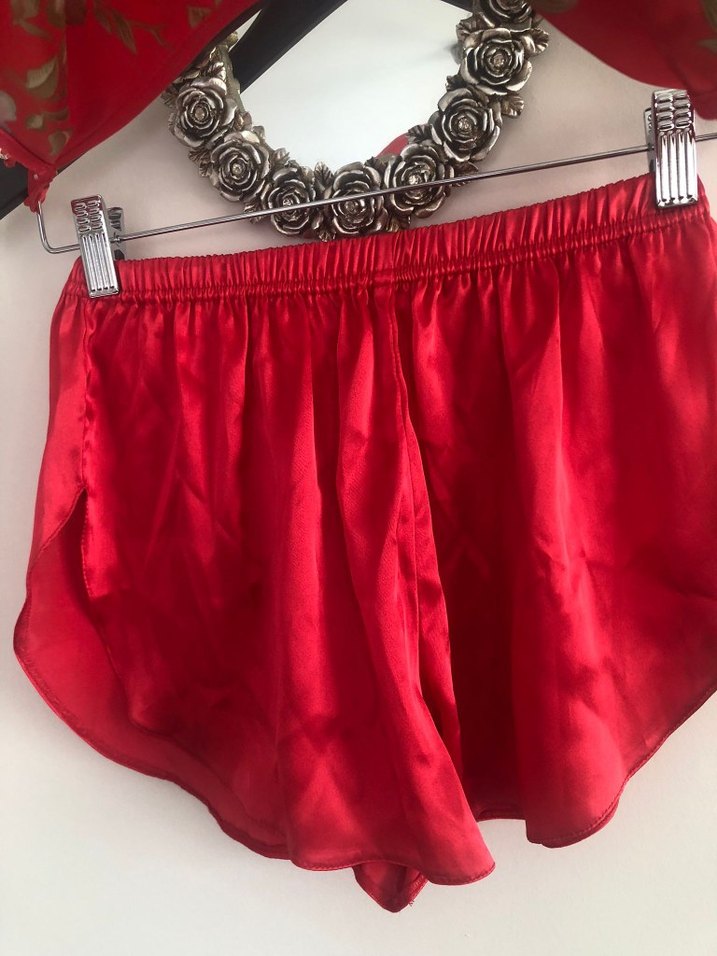 Penti Kırmızı Çiçek Desenli Uzun Kadın Sabahlık takımı - Görsel 3