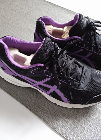 Asics orijinal koşu ayakkabısı